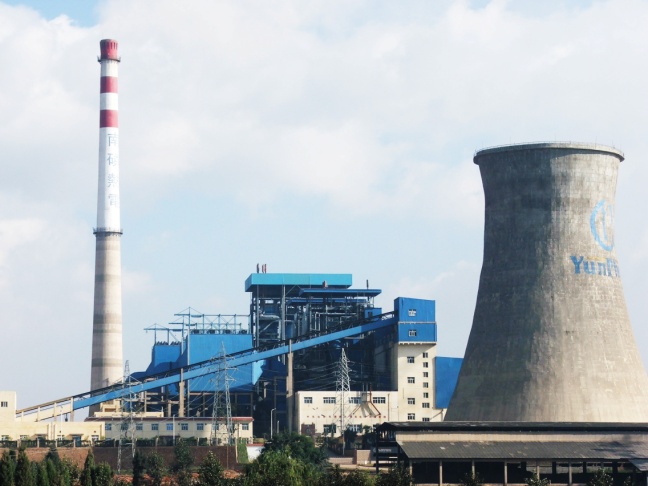 云南南磷集團自備電廠2X130T/H循環硫化床鍋爐安裝工程